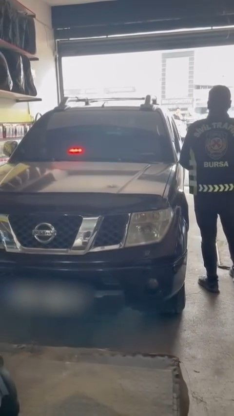 Bursa'da Çakar Lamba Kullanan 163 Araca 1 Milyon TL Ceza - Sayfa 6