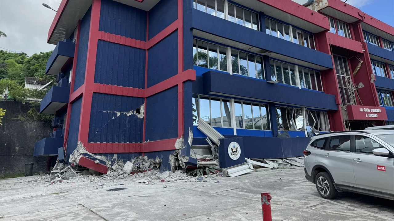 Vanuatu’da 7,3 Büyüklüğünde Deprem: 6 Kişi Hayatını Kaybetti