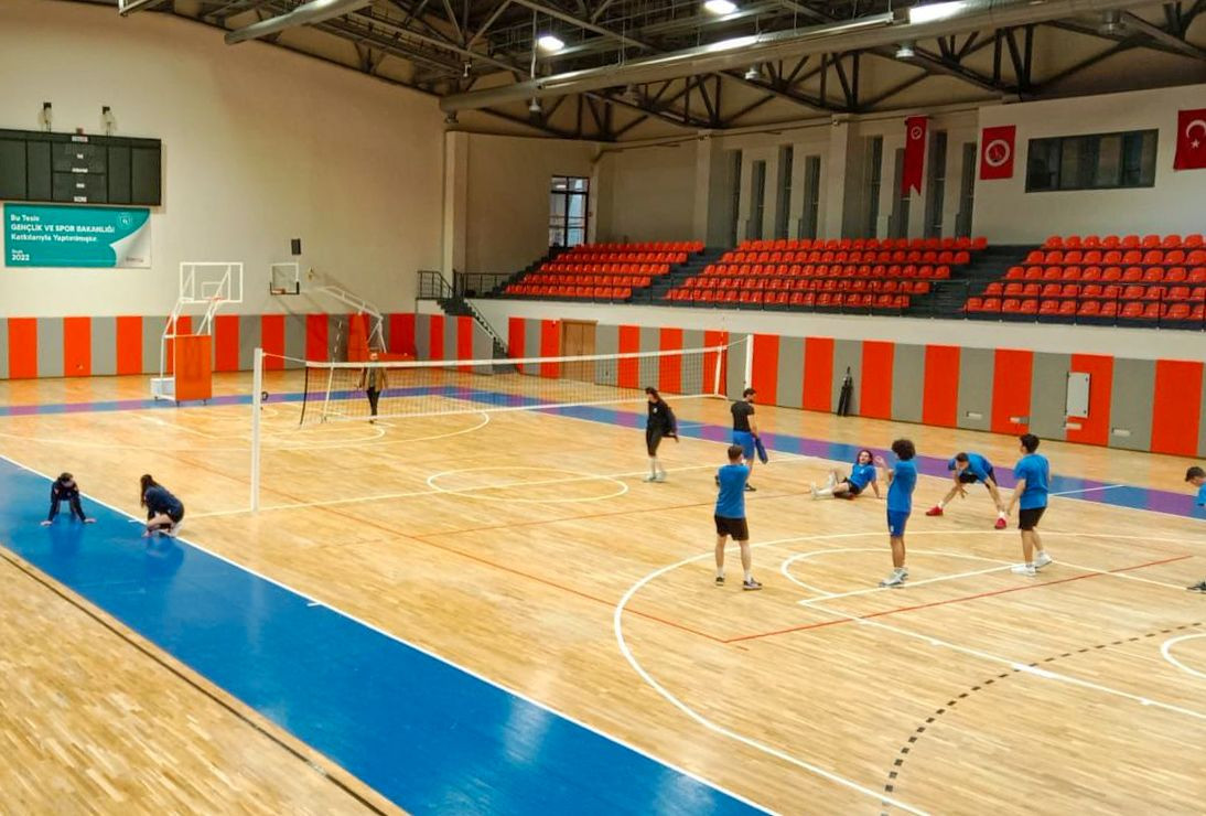 SUBÜ, Kadın ve erkek voleybolda bölgesel lig şampiyonu - Sayfa 7
