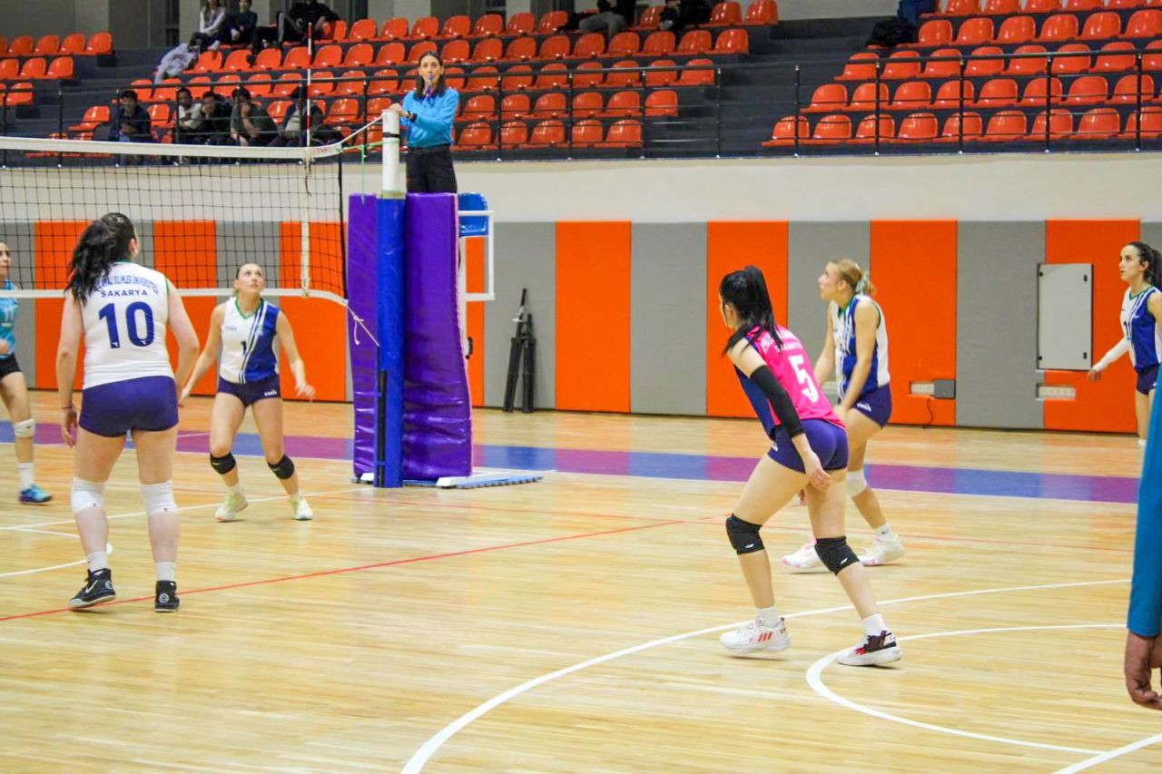 SUBÜ, Kadın ve erkek voleybolda bölgesel lig şampiyonu - Sayfa 6