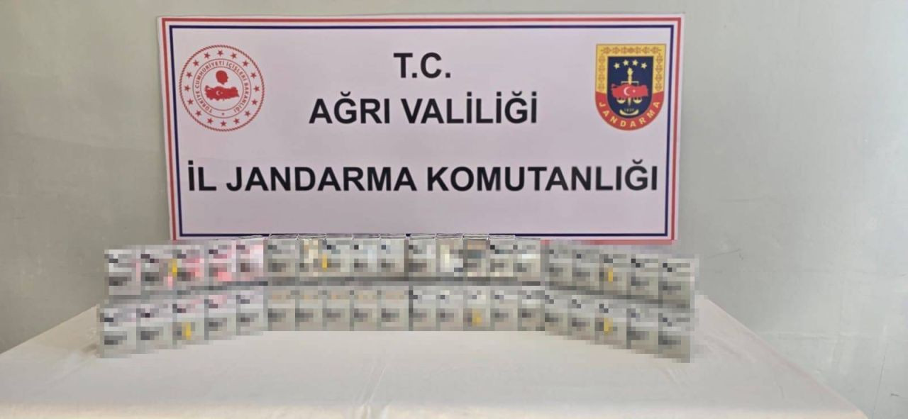 Ağrı’da Yol Kontrolünde Bin 896 Paket Kaçak Sigara Ele Geçirildi - Sayfa 2