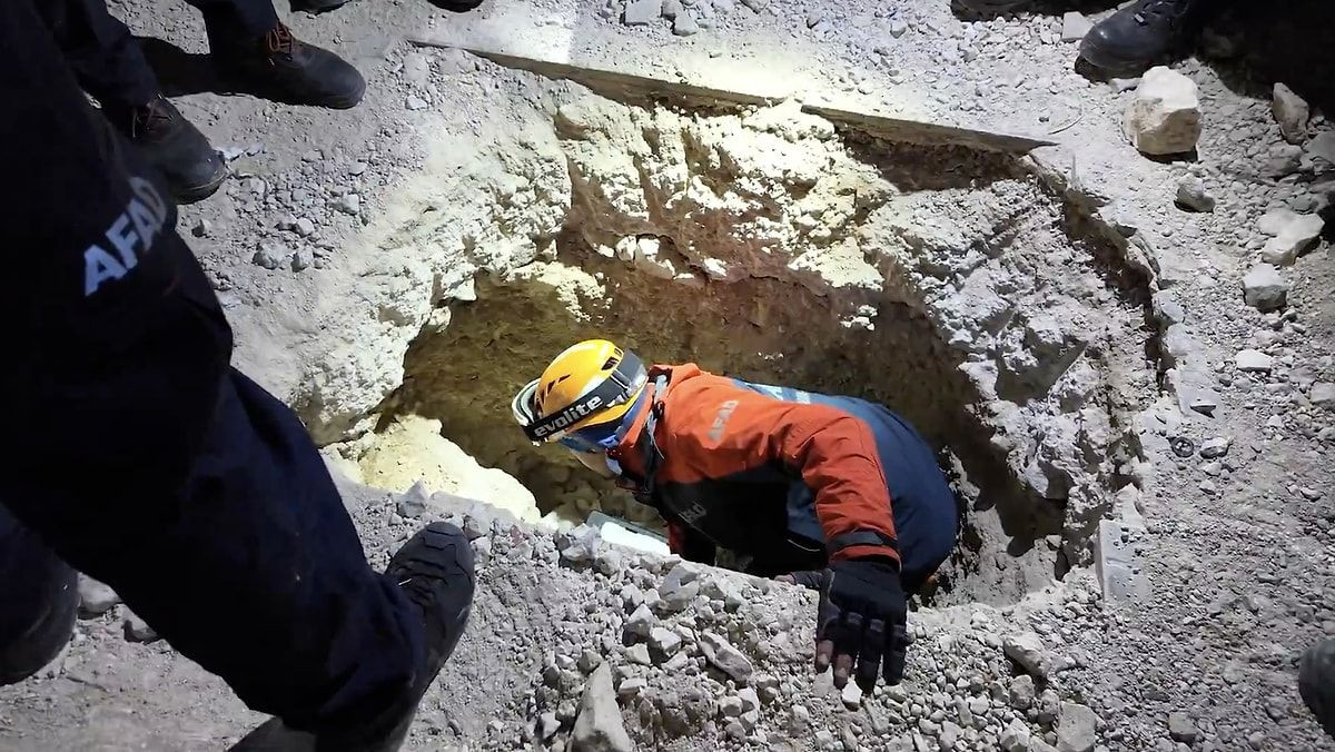 AFAD, Sednaya Hapishanesi'nde Çalışmalarını Sürdürüyor: Korkunç Geçmişin İzleri Ortaya Çıkıyor - Sayfa 3