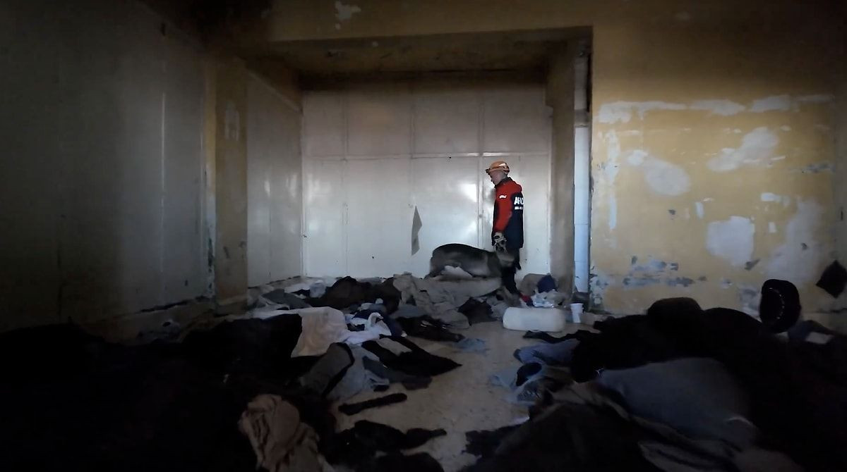 AFAD, Sednaya Hapishanesi'nde Çalışmalarını Sürdürüyor: Korkunç Geçmişin İzleri Ortaya Çıkıyor - Sayfa 2