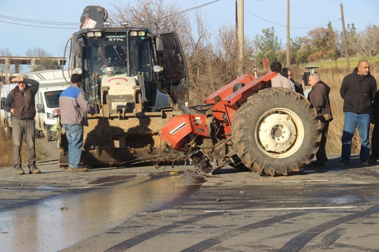 Çanakkale’de Traktörün İkiye Bölündüğü Kazada 2 Kişi Yaralandı - Sayfa 6