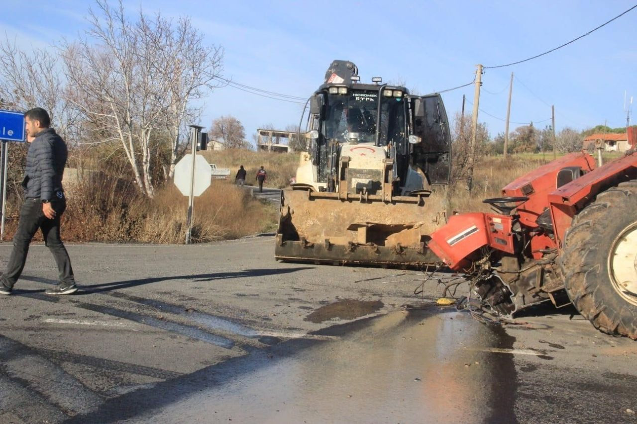 Çanakkale’de Traktörün İkiye Bölündüğü Kazada 2 Kişi Yaralandı - Sayfa 8