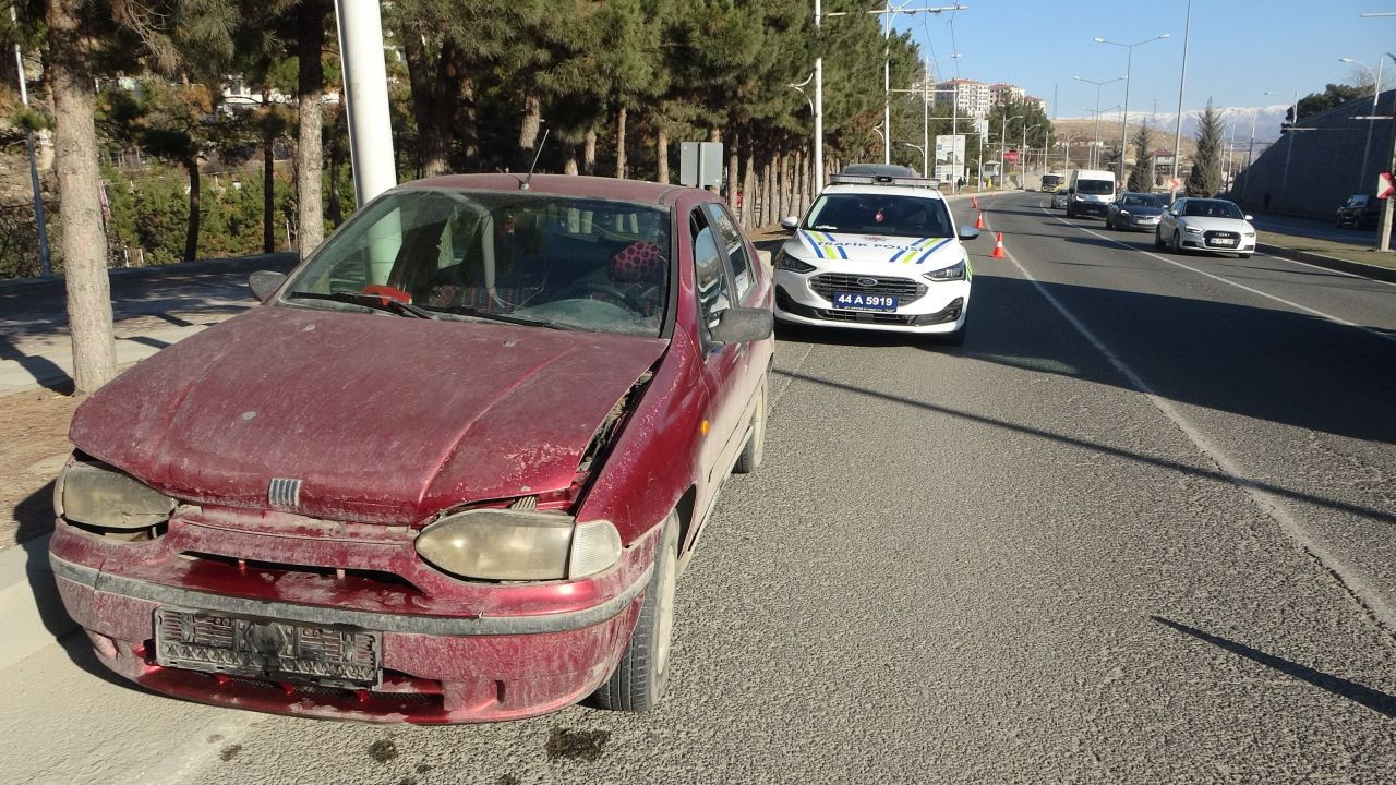 Malatya'da 5 Araçlı Zincirleme Kaza: 2 Yaralı - Sayfa 4