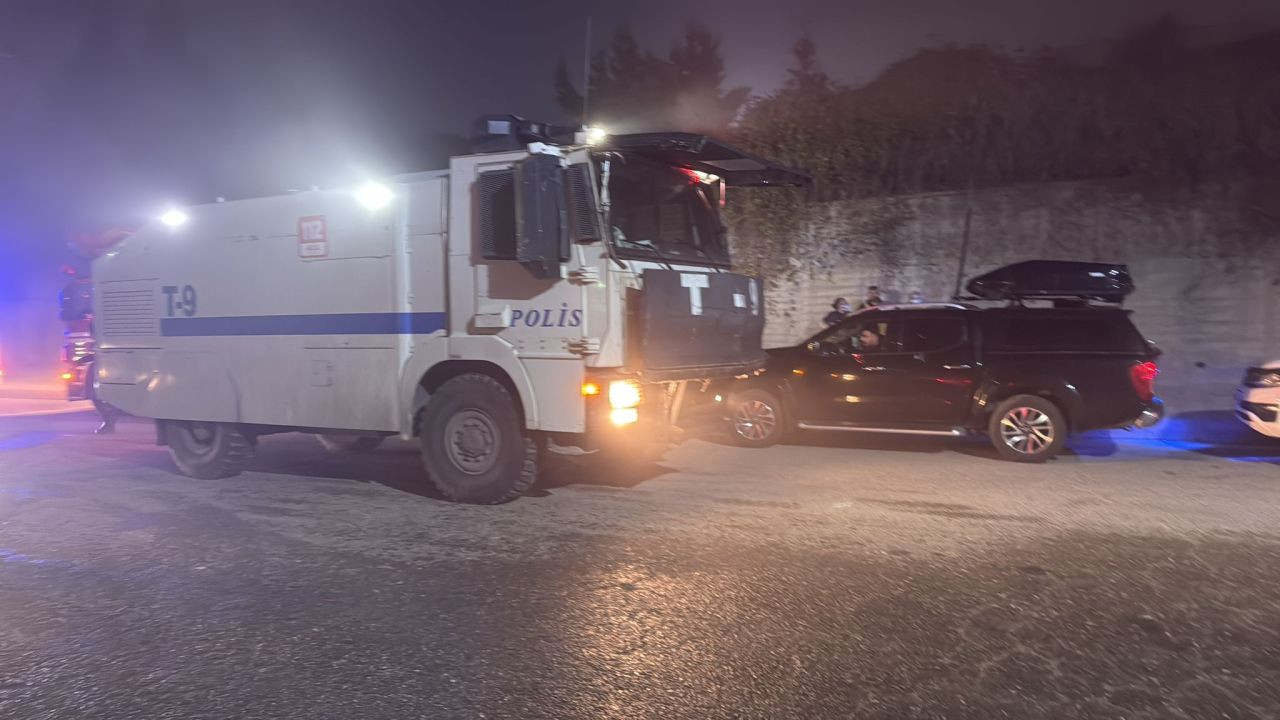 Batman’da Mobilya Fabrikasındaki Yangın 3 Saatte Kontrol Altına Alındı - Sayfa 3