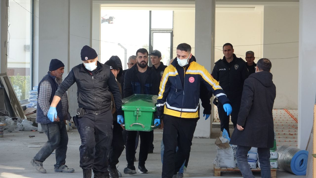 Mersin'de Asansör Boşluğuna Düşen İşçi Hayatını Kaybetti - Sayfa 1