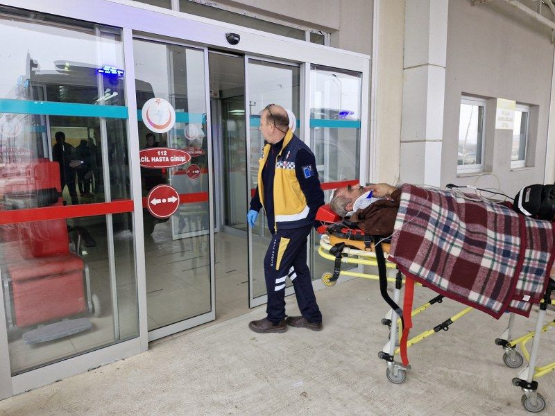 Çorum'da Otomobil Takla Attı: 5 Yaralı - Sayfa 4