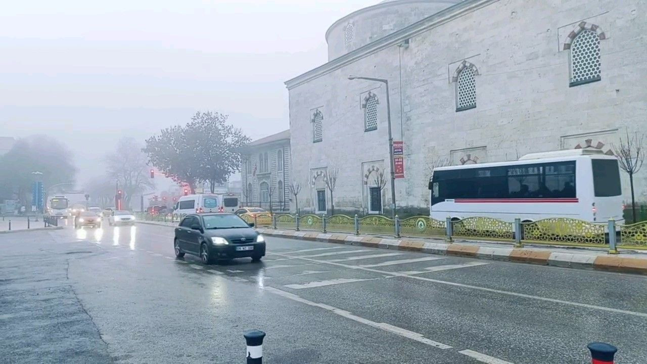 Edirne’de Yoğun Sis: Selimiye Camisi Adeta Gözden Kayboldu - Sayfa 3