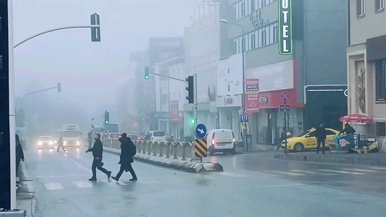 Edirne’de Yoğun Sis: Selimiye Camisi Adeta Gözden Kayboldu - Sayfa 4