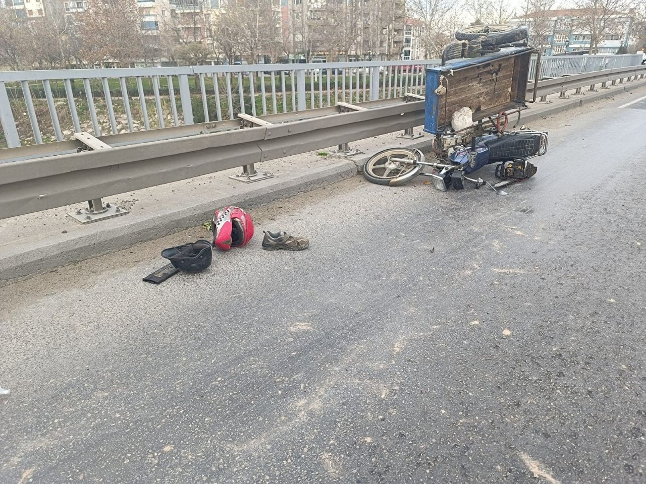 Turgutlu’da Tıra Çarpan Motosiklet Sürücüsü Hayatını Kaybetti - Sayfa 3