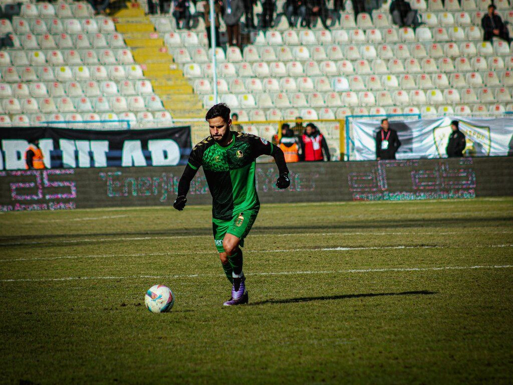 Dondurucu Soğukta Gol Çıkmadı: Erzurumspor-Sakaryaspor 0-0 - Sayfa 2