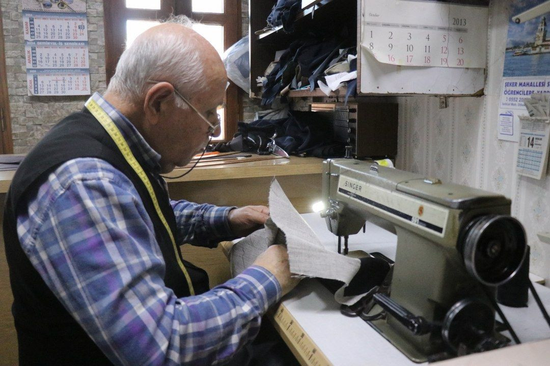 50 Yıldır Kumaşlara Şekil Veriyor: 71 Yaşındaki Terzi, Hazır Giyime Direniyor! - Sayfa 3