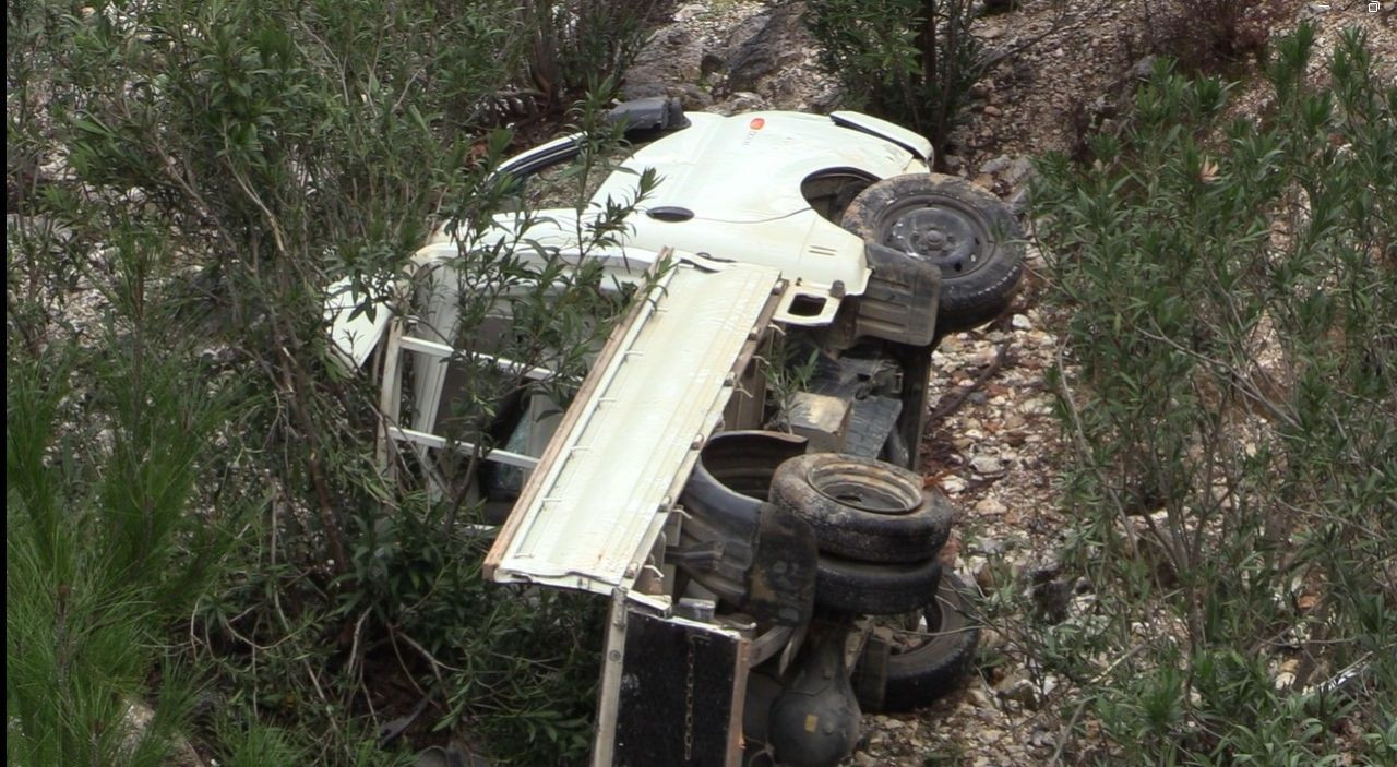 Alanya'da Kamyonet Dereye Uçtu: 1 Ölü, 1 Yaralı - Sayfa 1