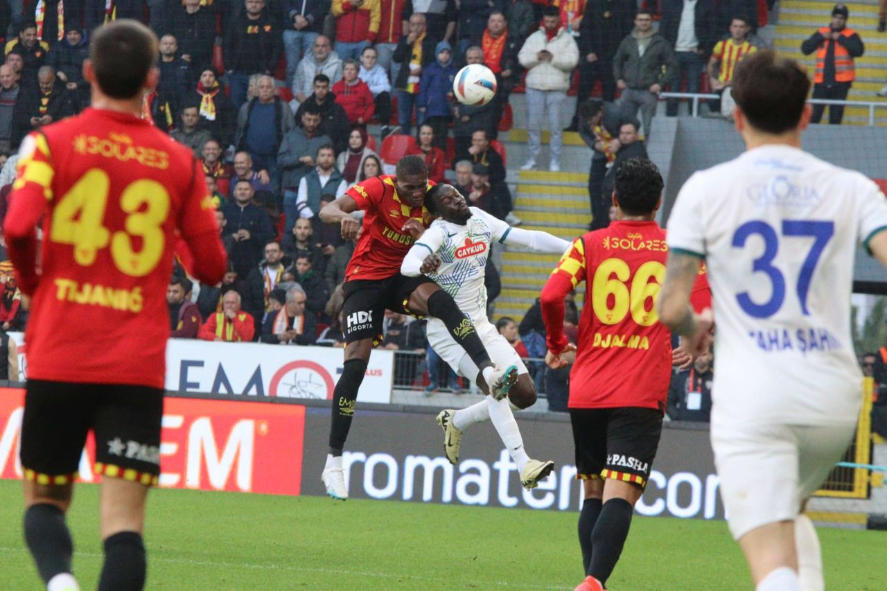 Göztepe: 1 - Çaykur Rizespor: 0 (İlk Yarı) - Sayfa 7