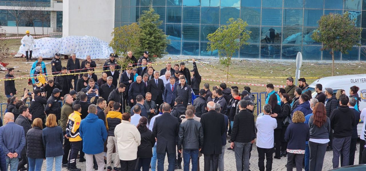 Sağlık Bakanı Memişoğlu, Ambulans Helikopter Kazası Bölgesinde İncelemelerde Bulundu - Sayfa 2