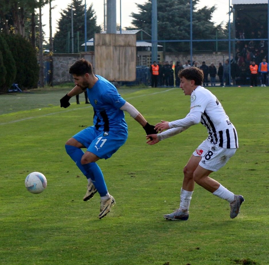 Karacabey Belediyespor: 1 - Aksarayspor: 1 - Sayfa 12