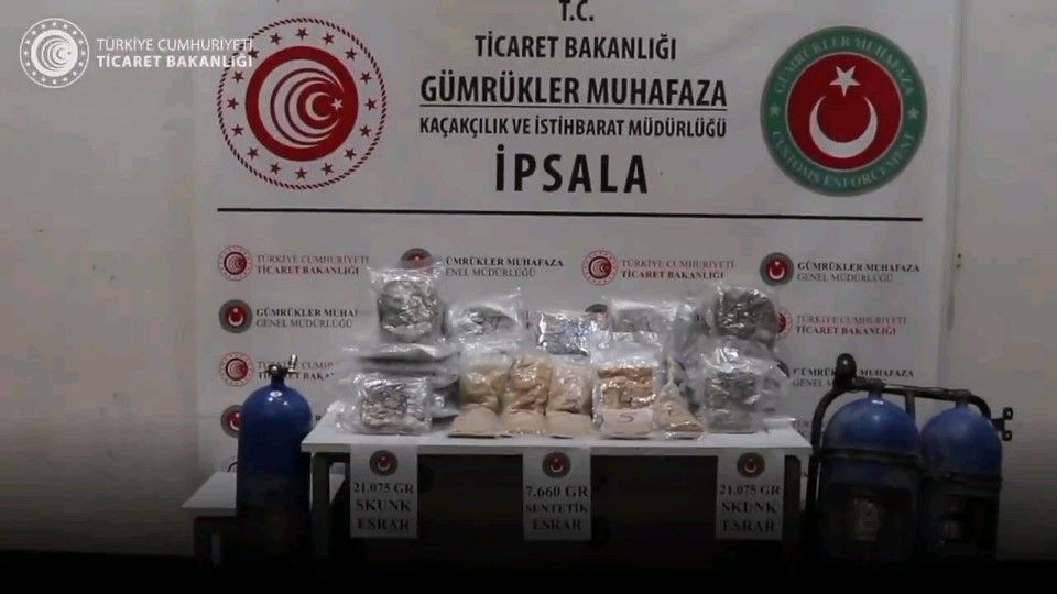 İpsala Sınır Kapısı'nda 118 Kilogram Uyuşturucu Ele Geçirildi - Sayfa 4