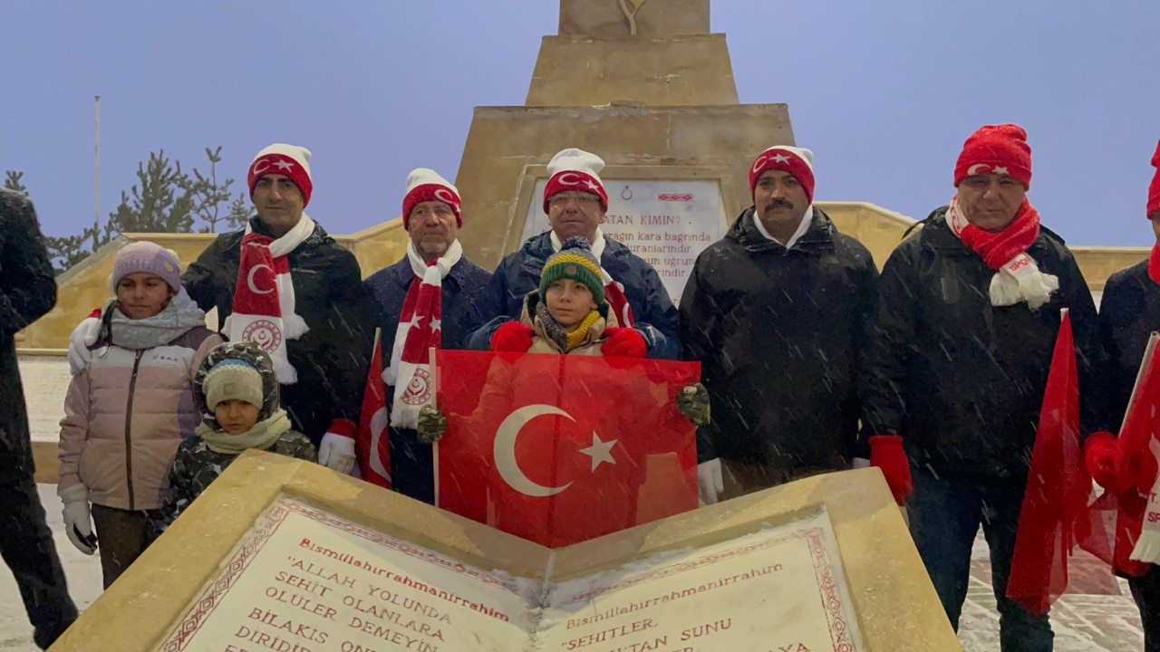 Sarıkamış Şehitleri İçin Sıfırın Altında Saygı Nöbeti