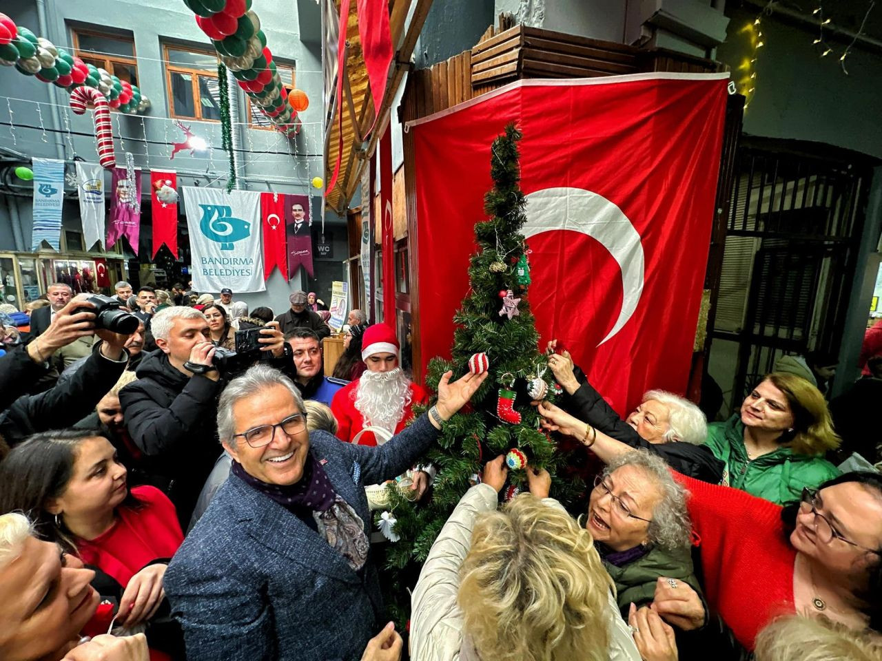 Bandırma’da Yılbaşı Coşkusu: El Emeği Workshop Etkinliği Başladı - Sayfa 7