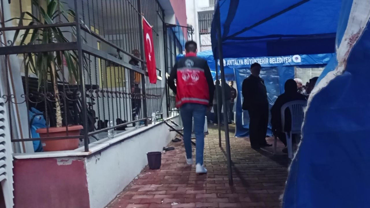 Ambulans Helikopter Kazasında Hayatını Kaybeden ATT Personelinin Ailesine Acı Haber Verildi - Sayfa 3