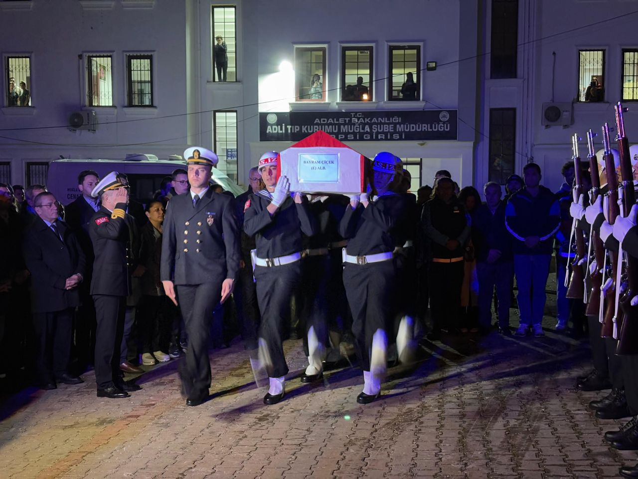 Muğla’daki Helikopter Kazasında Hayatını Kaybedenler Antalya’ya Uğurlandı - Sayfa 7