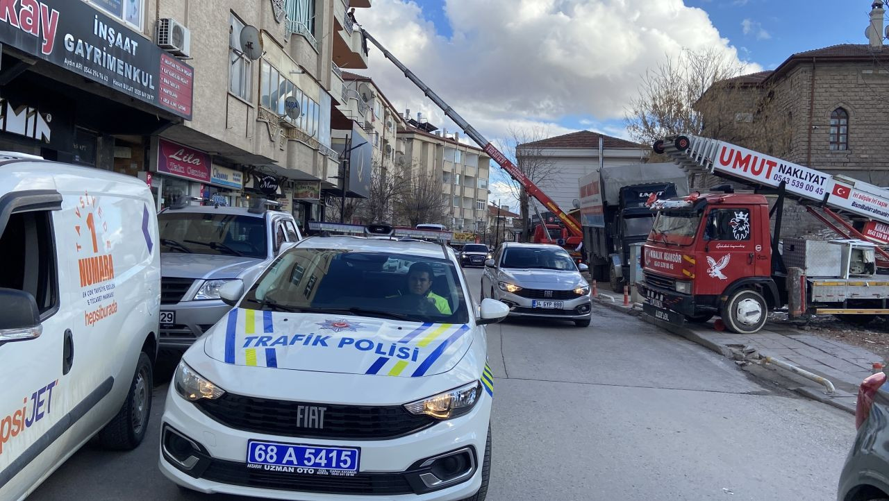 Aksaray’da Mobil Asansörle Tehlikeli Taşıma: Yürekler Ağza Geldi - Sayfa 4