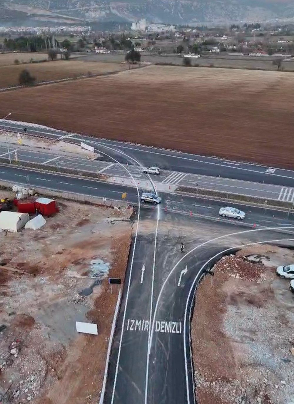 Kötekli Kavşağı'ndaki Çalışmalar Nedeniyle Trafik Servis Yollarına Yönlendirilecek - Sayfa 6