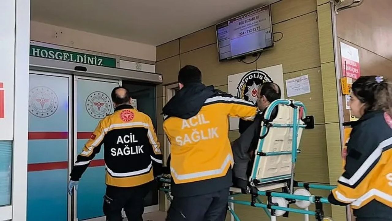 Bursa'da 17 Yaşındaki Genç, Tartıştığı Babasını 6 yerinden Bıçakladı! - Sayfa 6