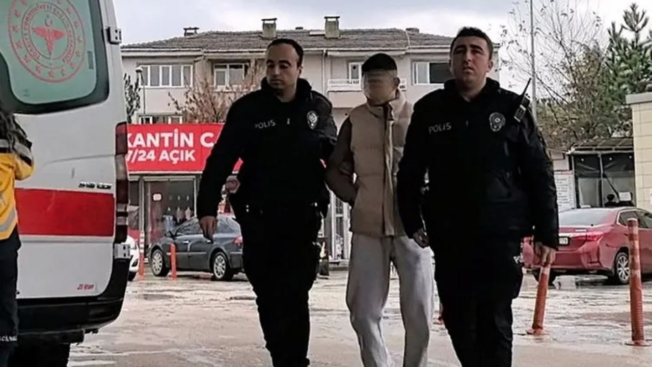 Bursa'da 17 Yaşındaki Genç, Tartıştığı Babasını 6 yerinden Bıçakladı! - Sayfa 3