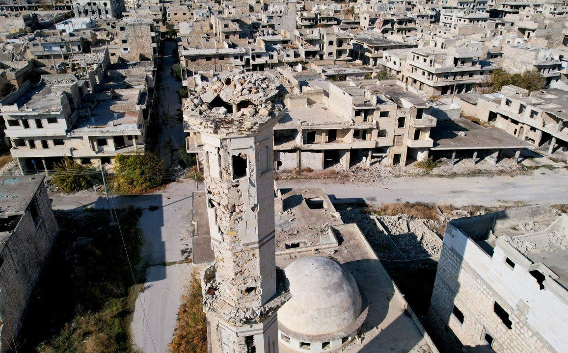 Rejim askerlerinin bombaladıkları evlerin demirlerini söküp sattığı ortaya çıktı - Sayfa 3