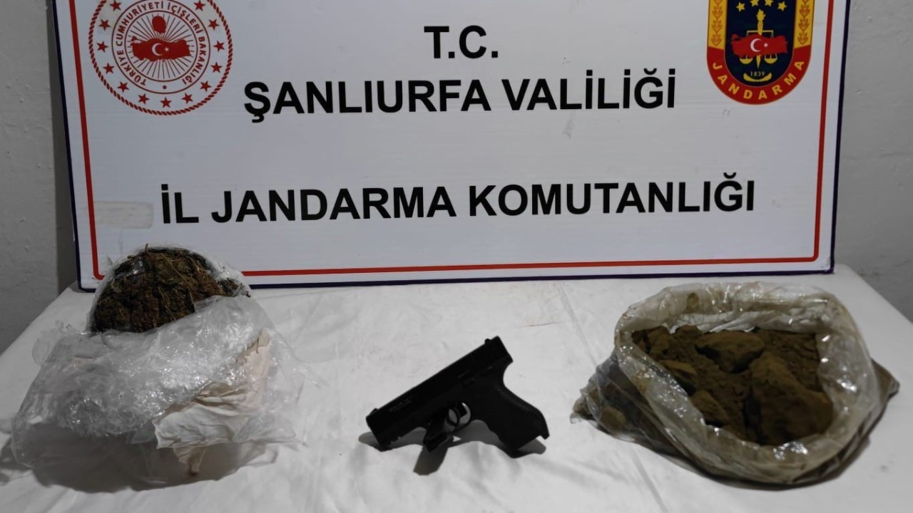 Siverek’te Operasyon: 21 Kilo Uyuşturucu ve 17 Silah Ele Geçirildi