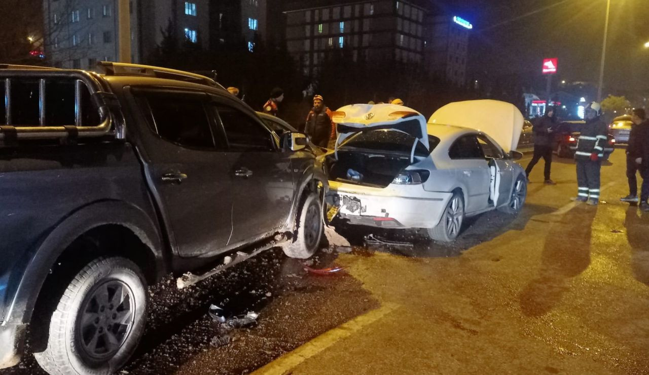 Karabük’te Zincirleme Kaza: 5 Kişi Yaralandı - Sayfa 4