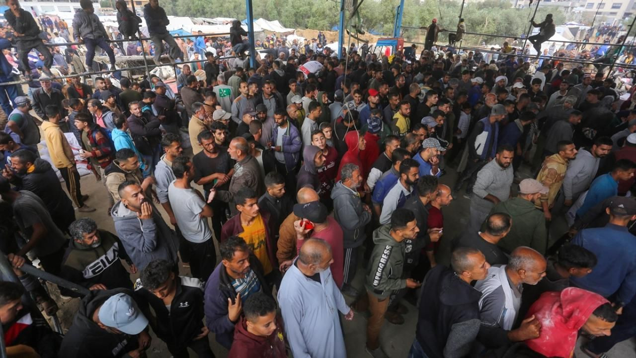 AFAD, Gazze'deki Filistinlilere Gıda Yardımı Yaptı - Sayfa 10