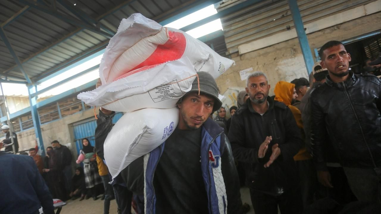 AFAD, Gazze'deki Filistinlilere Gıda Yardımı Yaptı - Sayfa 2