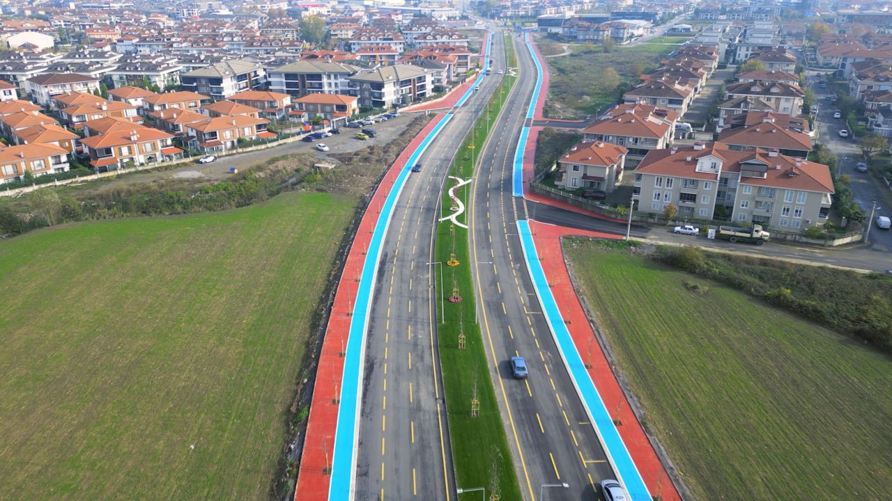 1. Cadde'ye Estetik Dokunuş: Sakarya Trafiği Rahatlatıldı, Şehir Yeni Bir Yüze Kavuştu! - Sayfa 3