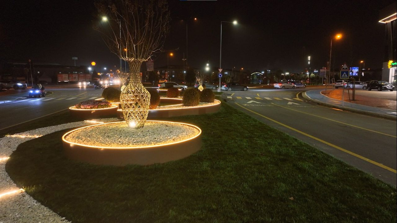 1. Cadde'ye Estetik Dokunuş: Sakarya Trafiği Rahatlatıldı, Şehir Yeni Bir Yüze Kavuştu! - Sayfa 1