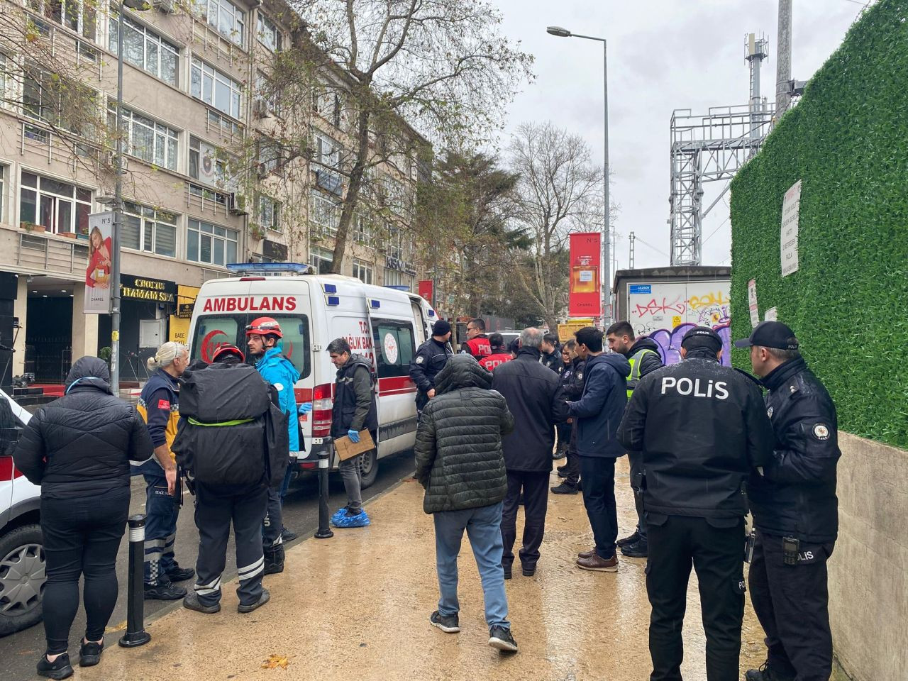 Marmaray'da Bir Kişi Raylara Atlayarak İntihar Etti - Sayfa 4