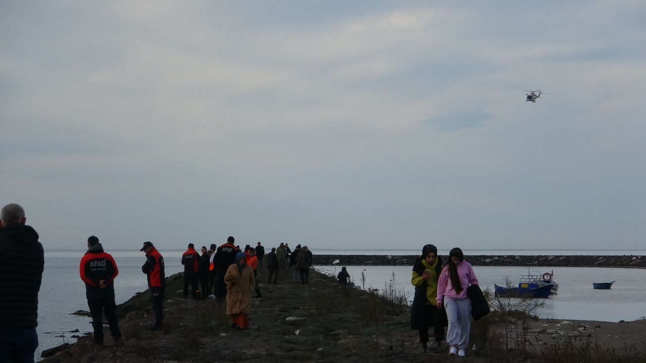 Karadeniz’de Kaybolan Balıkçılar İçin Aramalar Sürüyor - Sayfa 5
