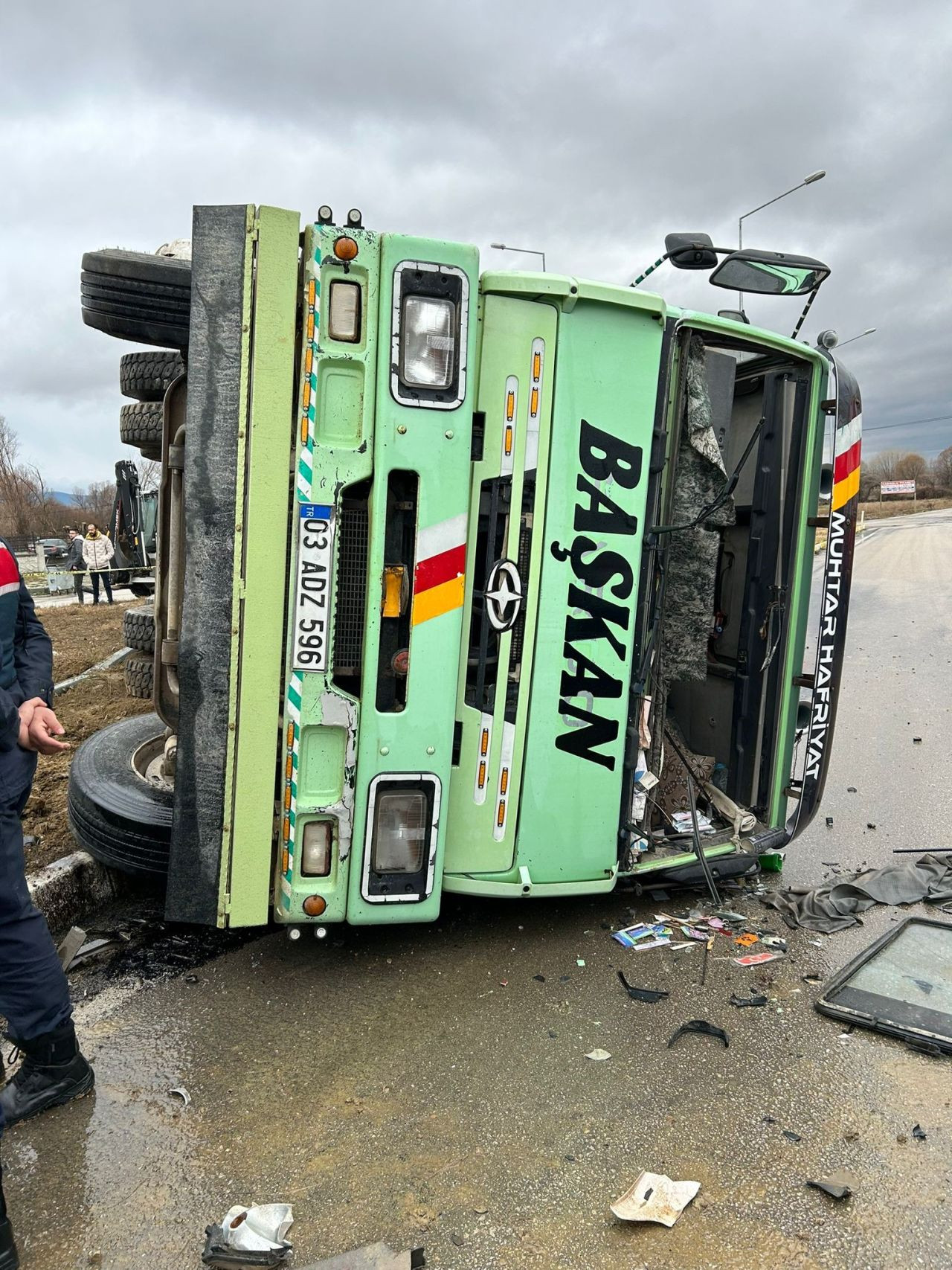 Afyonkarahisar’da Tır ile Kamyon Çarpıştı: 1 Ölü, 1 Yaralı - Sayfa 2