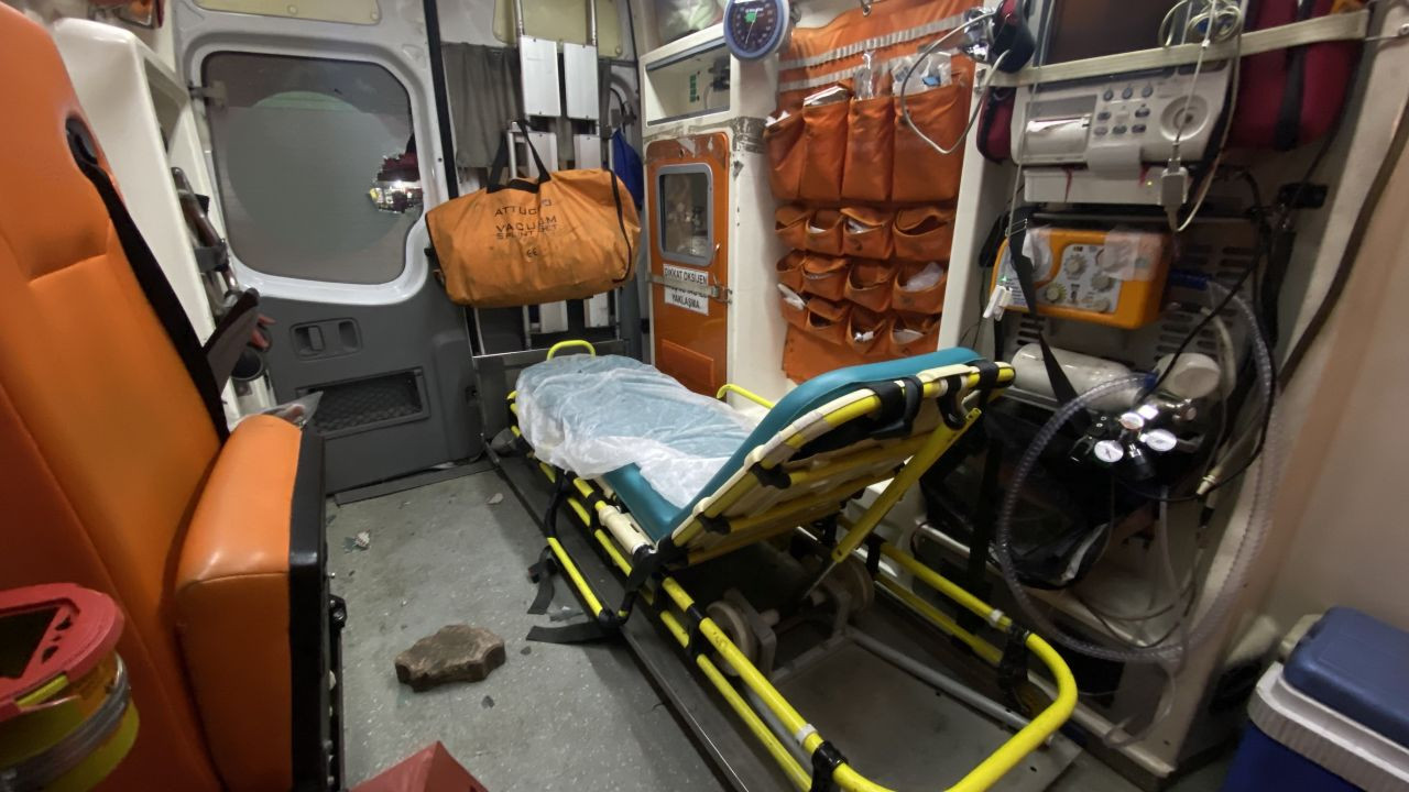 Diyarbakır’da Ambulansa Taşlı Saldırı: 74'üncü Kez Cam Kırdı - Sayfa 2
