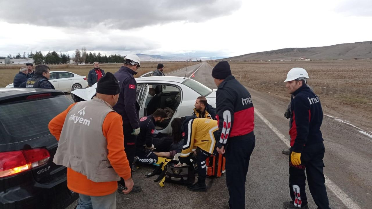 Afyonkarahisar’da Korkunç Kaza: Yaşlı Çift Hayatını Kaybetti - Sayfa 2