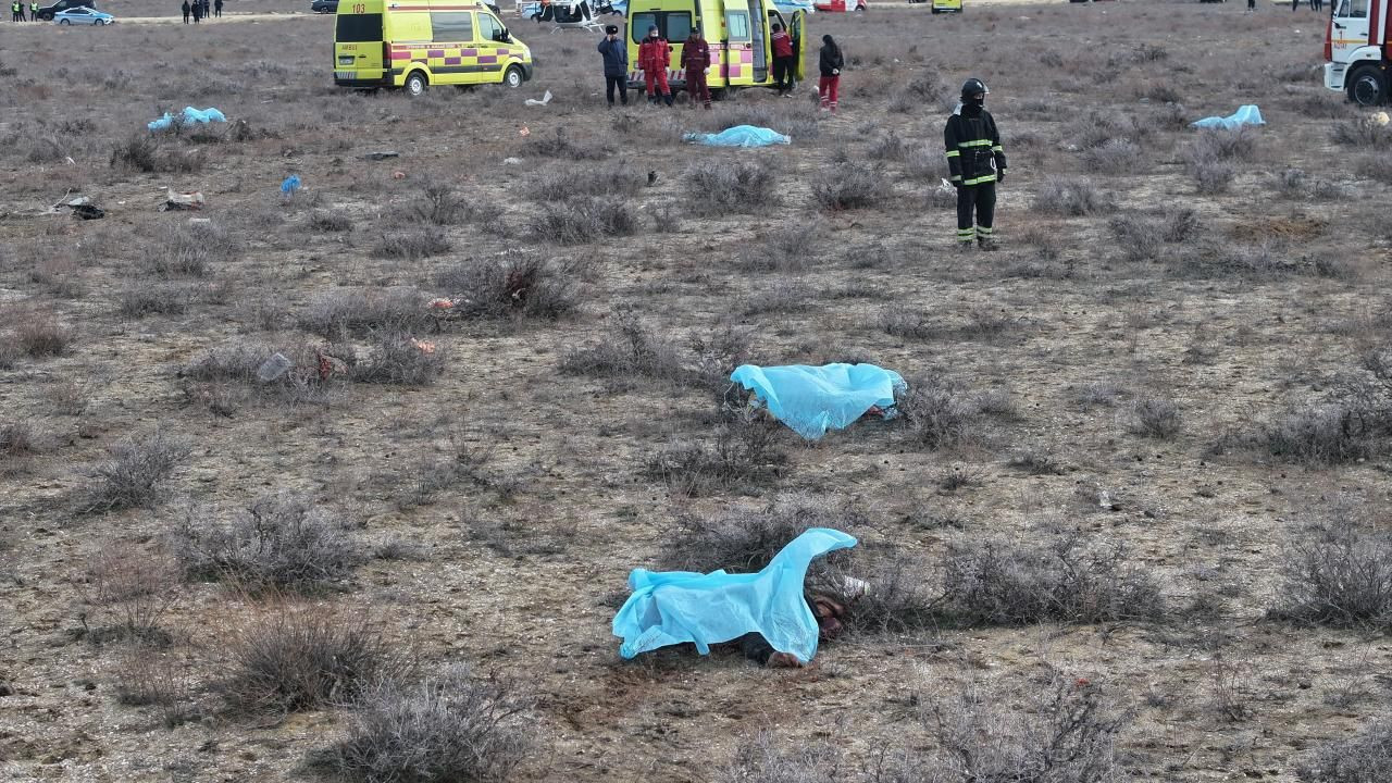 Kazakistan’da Yolcu Uçağı Kazasında 32 Kişi Sağ Kurtuldu - Sayfa 3