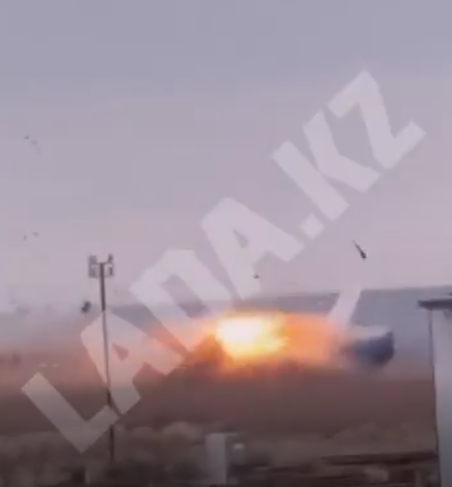 Kazakistan’da Havacılık Faciası: Yolcu Uçağı Düştü - Sayfa 3