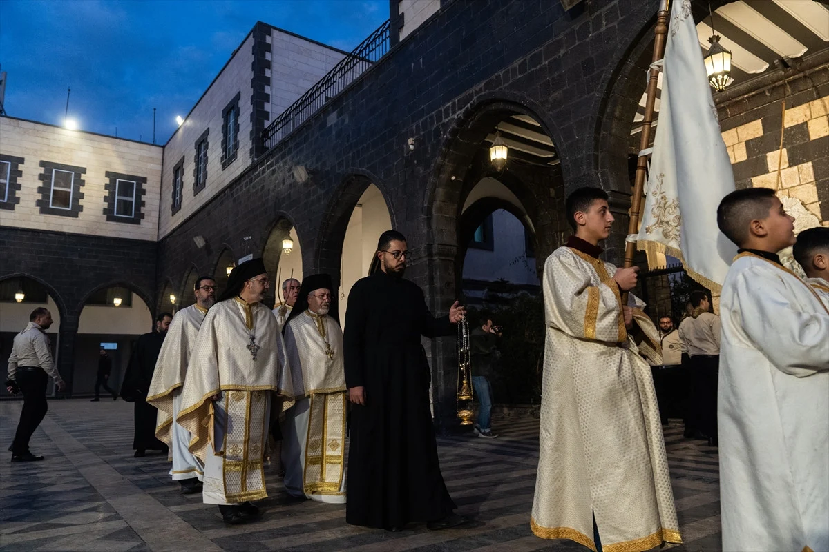 Şam’da Noel Coşkusu: Halk Yeni Bir Başlangıca Umut Bağladı - Sayfa 5