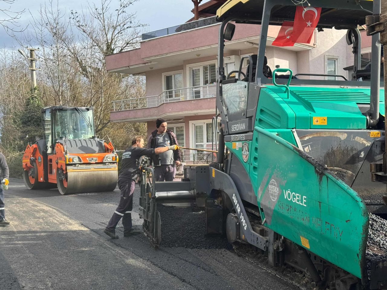 Kemalpaşa’da 500 Ton Asfaltla Trafik Güvenliği Sağlanıyor - Sayfa 7