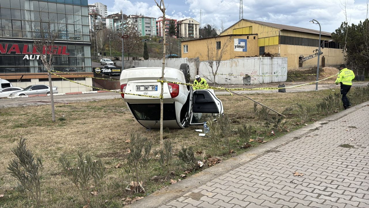 Karabük’te Ters Dönen Otomobilden Mucize Kurtuluş - Sayfa 1