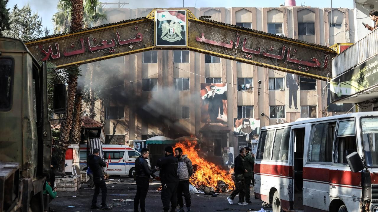 Suriye’de Çöken Rejimin Ardından: Uyuşturucu Depoları İmha Edildi