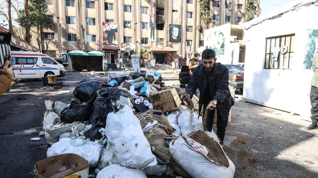 Suriye’de Çöken Rejimin Ardından: Uyuşturucu Depoları İmha Edildi - Sayfa 5